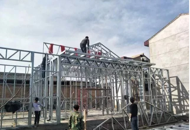 一文看懂裝配式建筑的發(fā)展前景，農(nóng)村蓋房選這種，保質(zhì)又保量!
